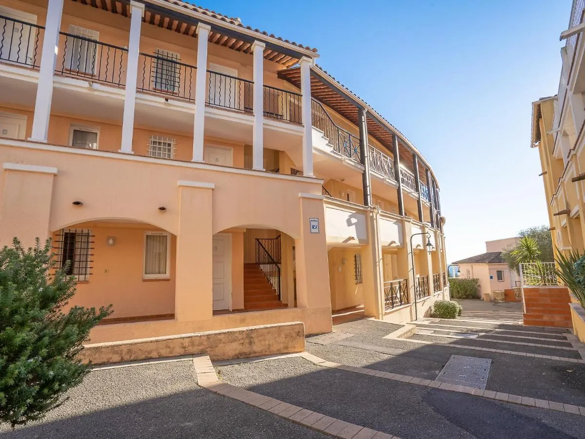 Apartment Village Cap Estérel - L'Esquinade-90 Saint-Raphaël 0*,  Francia