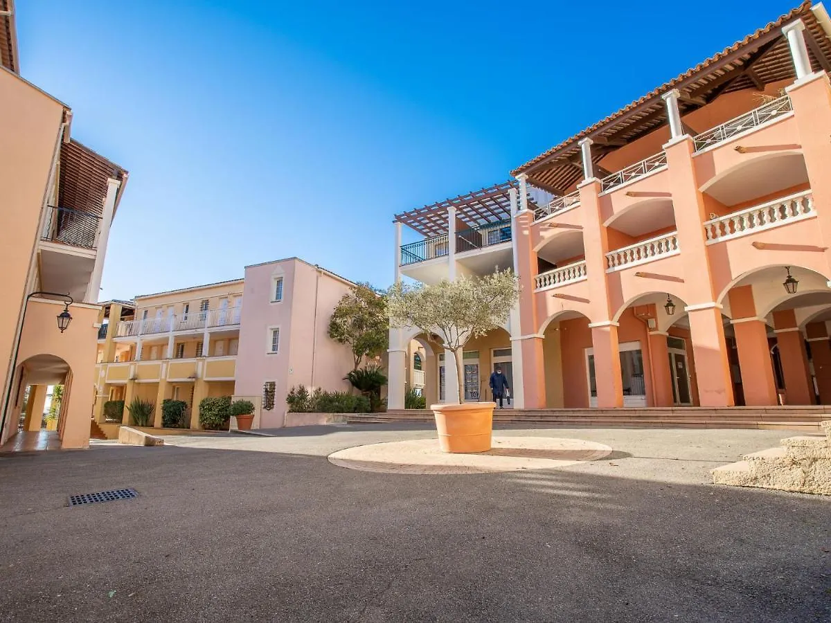 Apartment Village Cap Estérel - L'Esquinade-90 Saint-Raphaël